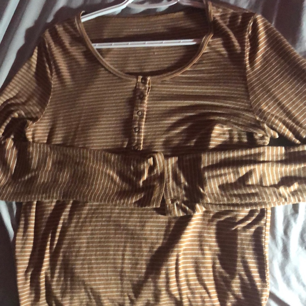 American Eagle long sleeved tan striped shirt